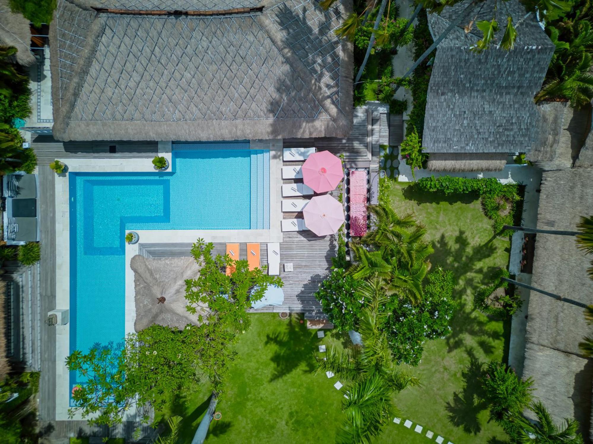 Villa Kalis, 10 Bedroom Family And Group Villa Seminyak Dış mekan fotoğraf