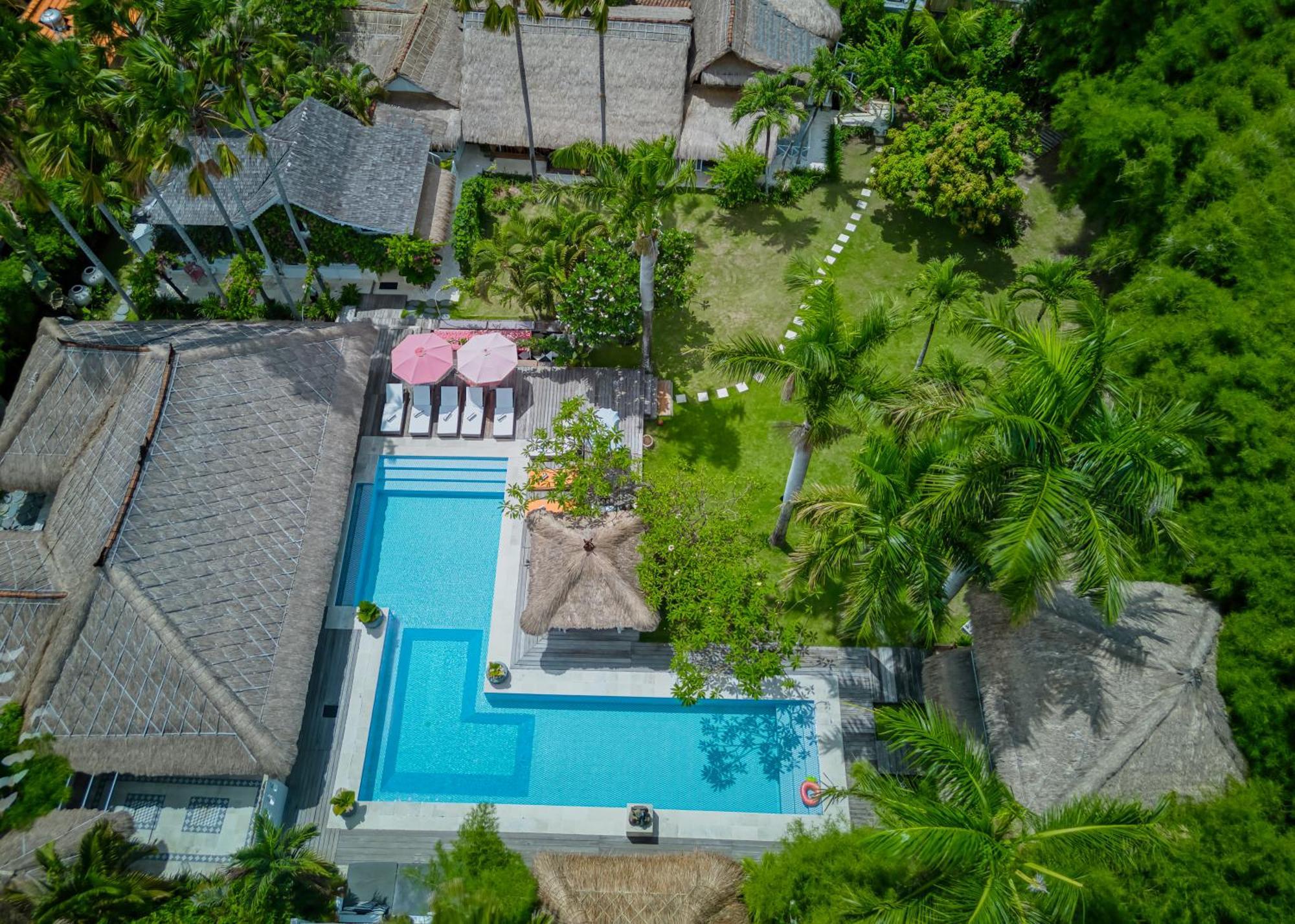 Villa Kalis, 10 Bedroom Family And Group Villa Seminyak Dış mekan fotoğraf