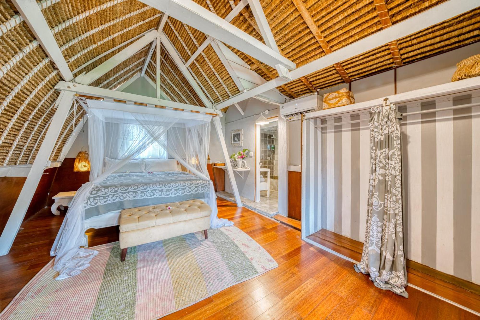 Villa Kalis, 10 Bedroom Family And Group Villa Seminyak Dış mekan fotoğraf