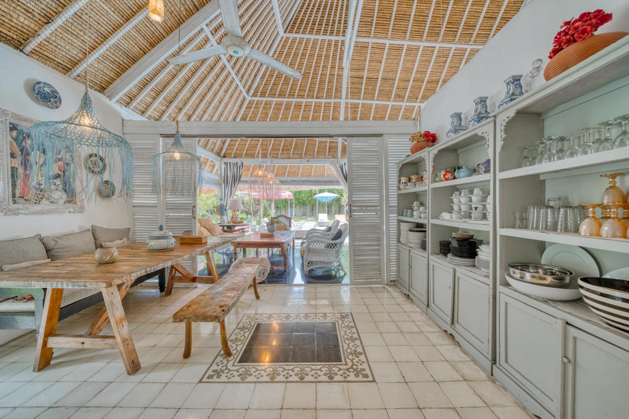 Villa Kalis, 10 Bedroom Family And Group Villa Seminyak Dış mekan fotoğraf