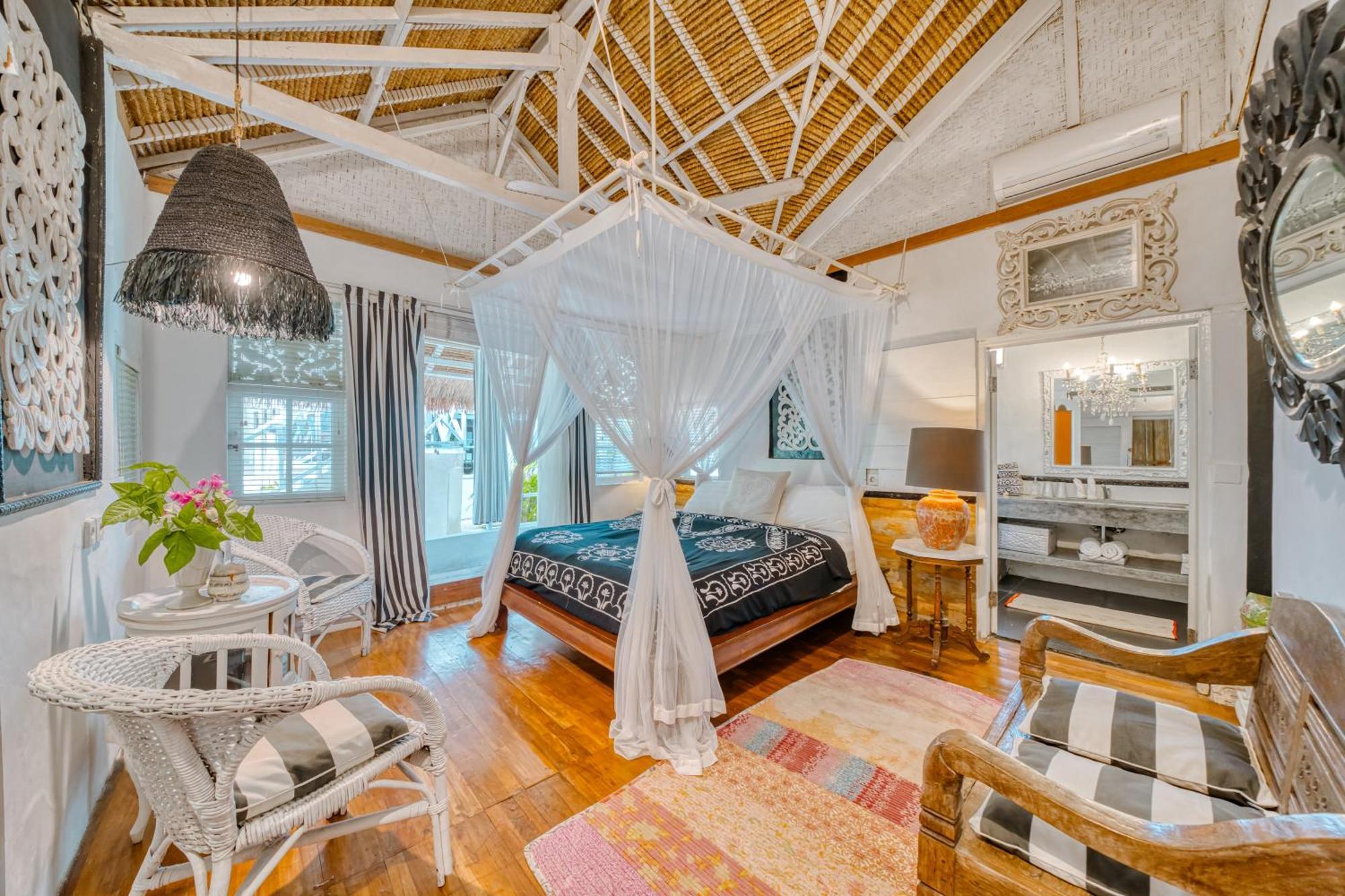 Villa Kalis, 10 Bedroom Family And Group Villa Seminyak Dış mekan fotoğraf
